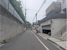 【東京都/文京区小日向】文京区小日向一丁目　中古戸建て（地下ガレージ付） 