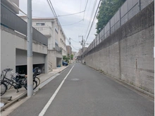 【東京都/文京区小日向】文京区小日向一丁目　中古戸建て（地下ガレージ付） 