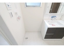 【東京都/江戸川区興宮町】江戸川区興宮町新築戸建て2号棟 