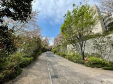 【神奈川県/横浜市戸塚区前田町】グランドメゾン東戸塚 2番館 