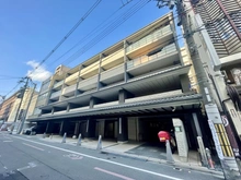 【京都府/京都市下京区室町通仏光寺上る】四条烏丸クロスマーク 