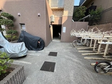【埼玉県/さいたま市浦和区岸町】ローヤルシティ浦和岸町 