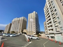 【神奈川県/三浦市南下浦町上宮田】サンコートマホロバ 弐番館 