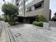 【東京都/千代田区六番町】グランスイート六番町 