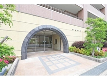 【兵庫県/宝塚市伊孑志】ファミール逆瀬川ザ・ガーデン 