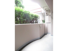 【大阪府/豊中市三和町】ロイヤルコート豊中 四番館 