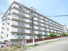【大阪府/豊中市上新田】豊中メゾン桃山台 1号棟 
