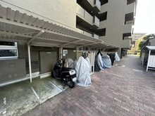【大阪府/豊中市上新田】千里中央パーク・ヒルズ D棟 