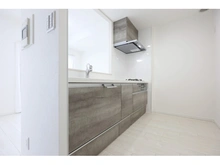 【大阪府/大阪市港区波除】キングマンション弁天町II 