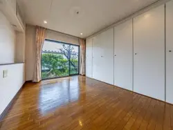 【東京都/目黒区三田】目黒区三田2丁目　中古戸建 洋室