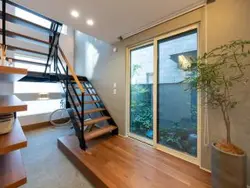 【東京都/世田谷区中町】世田谷区中町一丁目中古戸建 玄関