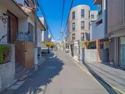 【東京都/渋谷区西原】渋谷区西原二丁目戸建 前面道路