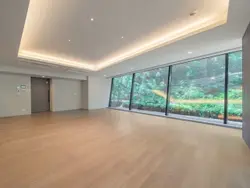 【東京都/渋谷区南平台町】プレミスト南平台 リビング・ダイニング
