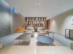【東京都/品川区上大崎】プラウド白金長者丸 共用部