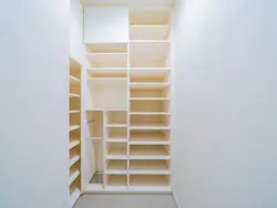 【東京都/千代田区紀尾井町】東京ガーデンテラス紀尾井町　紀尾井レジデンス シューズインクローゼット