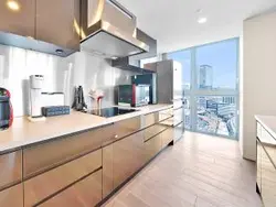 【東京都/港区海岸】ローレルタワールネ浜松町 キッチン