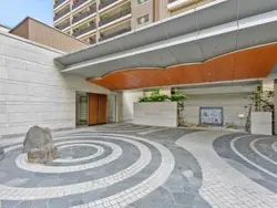 【東京都/渋谷区広尾】広尾ガーデンフォレスト G棟 エントランス：フォレストエントランス椿