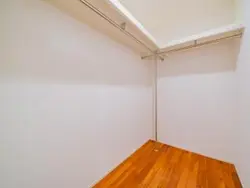 【東京都/港区白金台】プラウドタワー白金台 収納：ウォークインクローゼット