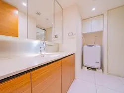 【東京都/渋谷区鶯谷町】センチュリーフォレスト C棟 洗面室