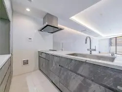 【東京都/港区東麻布】ロイヤルシーズン東麻布 キッチン