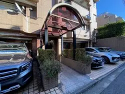 【東京都/港区白金台】ザ・パームス白金台 エントランス