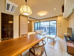 【東京都/渋谷区千駄ヶ谷】シティハウス神宮北参道 リビング・ダイニング：家具調度品は価格に含まれません