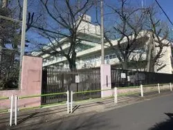 【東京都/港区南青山】ザ・パークハウスグラン南青山 港区立青南小学校（現地より約130m）