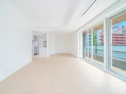 【東京都/渋谷区東】パークコート恵比寿 キッチン：三口コンロ