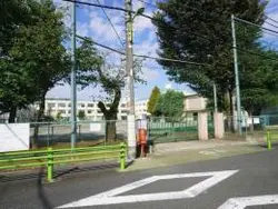 【東京都/世田谷区瀬田】プラウド瀬田一丁目 区立瀬田中学校（現地より約530m）