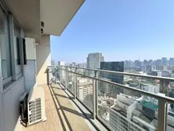 【東京都/港区赤坂】赤坂タワーレジデンス トップ オブ ザ ヒル バルコニー