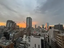 【東京都/港区赤坂】クラッシィスイート赤坂 眺望：バルコニーから（夕方）