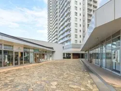 【神奈川県/横浜市西区みなとみらい】ブルーハーバータワーみなとみらい アプローチ