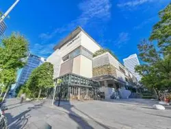 【神奈川県/横浜市西区みなとみらい】ブルーハーバータワーみなとみらい マークイズみなとみらい（現地より約800m）