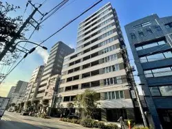 【東京都/新宿区岩戸町】ブリリアンコート神楽坂 外観