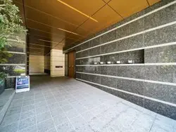 【東京都/渋谷区富ヶ谷】ブリリアタワー代々木公園クラッシィ エントランス