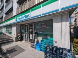 【東京都/新宿区原町】プラウド新宿牛込柳町  ファミリーマート 牛込柳町駅前店（現地より約200m）