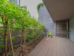 【東京都/港区麻布永坂町】ロイヤルシーズン麻布永坂 バルコニー