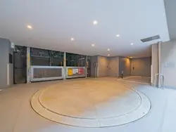 【東京都/千代田区麹町】ザ・パークハウス麹町三丁目 駐車場