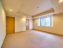 【東京都/港区南麻布】ヴィクトリアコート ウエスト 洋室：Main Bed Room