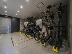 【東京都/千代田区平河町】グランリビオ千代田平河町 駐輪場