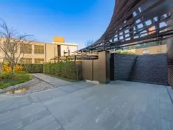 【東京都/渋谷区神宮前】プラウド神宮前 アプローチ