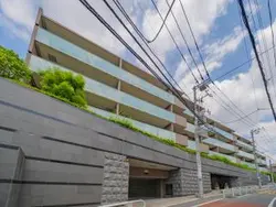 【東京都/目黒区上目黒】パークハウス諏訪山PRESENCE 外観
