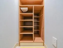 【東京都/渋谷区富ヶ谷】ブリリアタワー代々木公園クラッシィ 収納：シューズインクローゼット