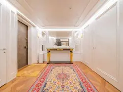 【東京都/港区北青山】Wellith One Aoyama　ウェリスワン青山 玄関：３階
家具付き