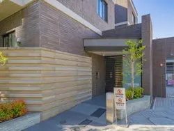 【東京都/新宿区内藤町】ザ・パークハウス御苑内藤町 エントランス