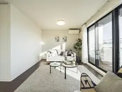 【東京都/中野区中央】パークホームズ中野中央フォーシーズンズコート リビング