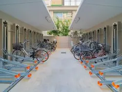 【東京都/文京区本郷】ブランズ本郷 駐輪場