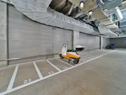 【東京都/港区白金】白金ザ・スカイ　東棟 バイク置場