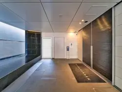 【東京都/港区西麻布】ディアナガーデン西麻布 エントランス