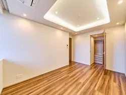 【東京都/港区赤坂】赤坂タワーレジデンストップオブザヒル 洋室：約8.3帖